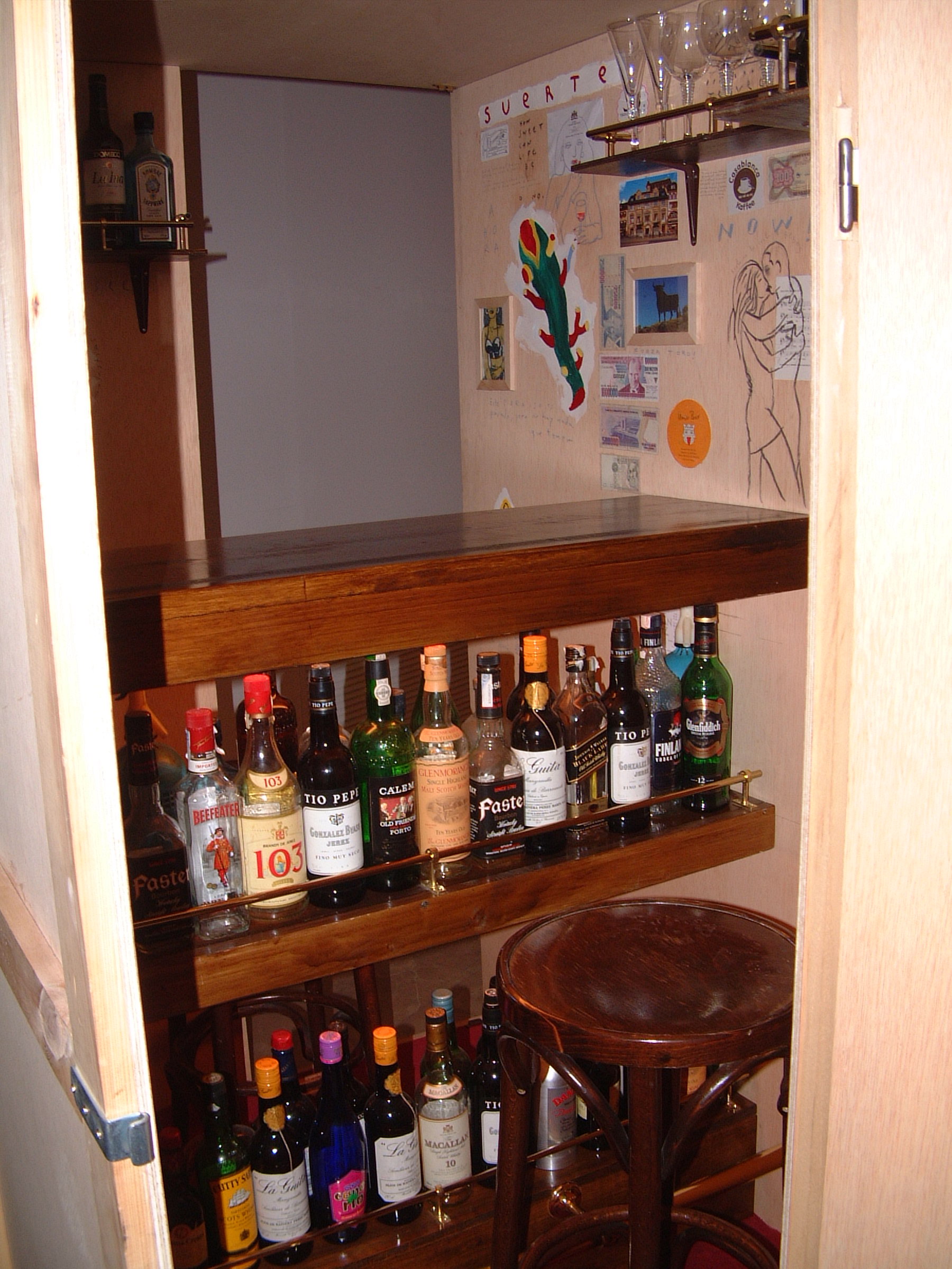 PARAISO BAR-1